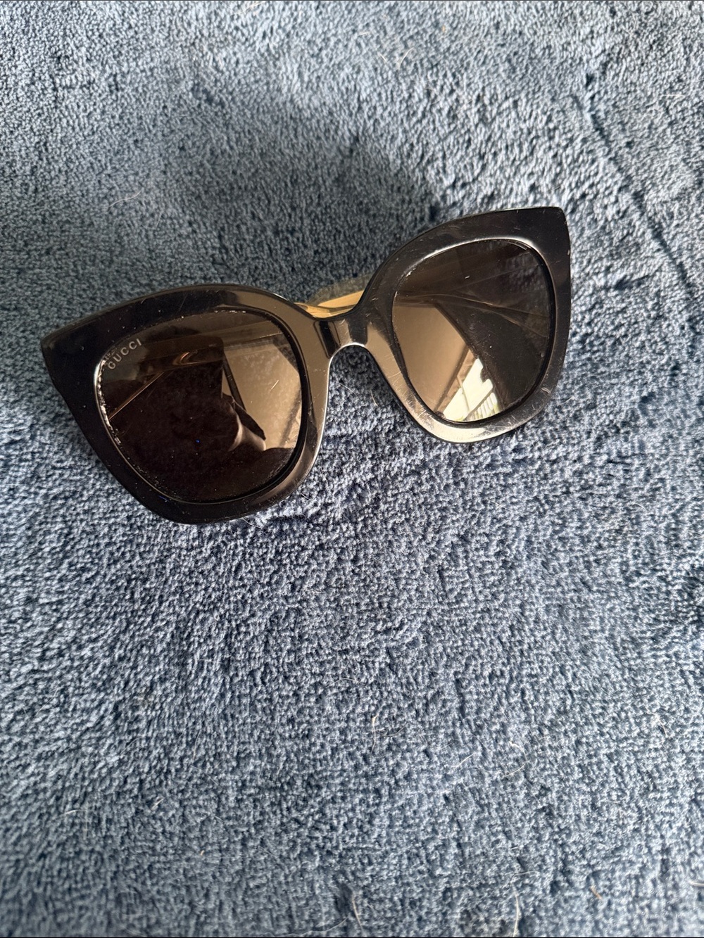 Gucci Black Cat-Eye Women's Sunglasses
